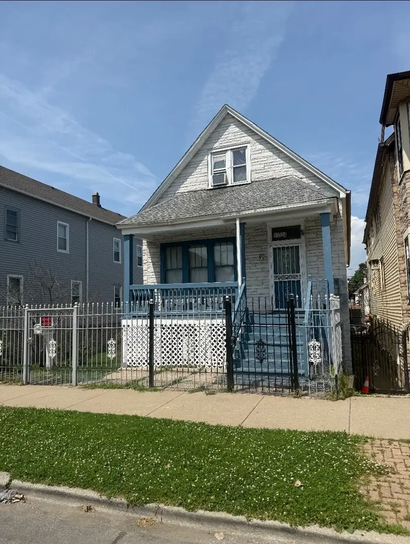10524 S Avenue M, Chicago, IL 60617 - #1