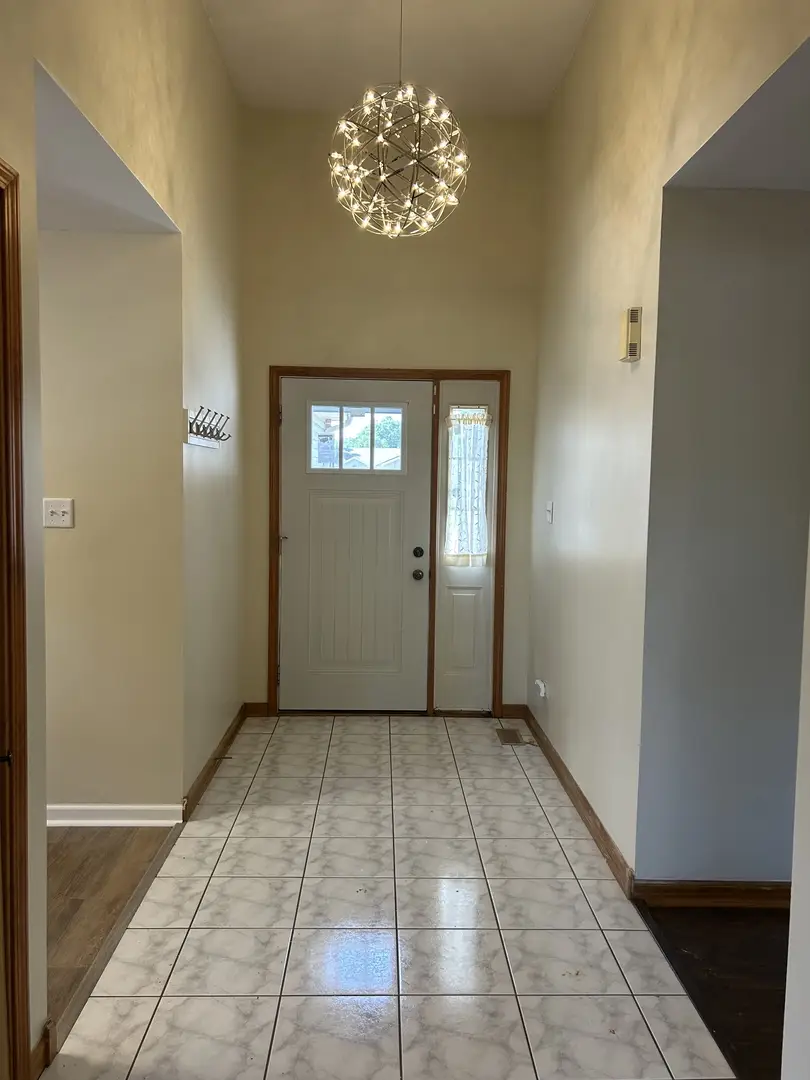 53 Sunrise Court, Steger, IL 60475 - #3