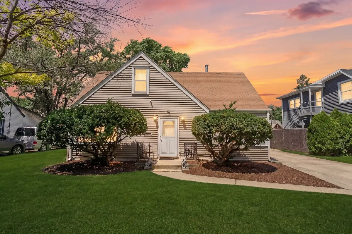 124 Westward Ho Drive, Northlake, IL 60164 - #1