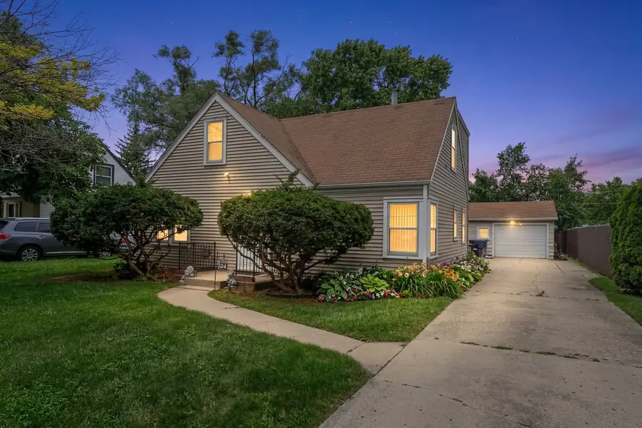 124 Westward Ho Drive, Northlake, IL 60164 - #2