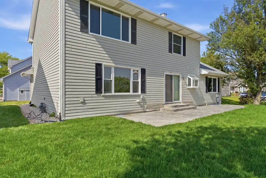 221 Windsor Drive, Bartlett, IL 60103 - #3