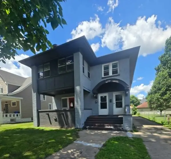 1721 S 5th Street, Rockford, IL 61104