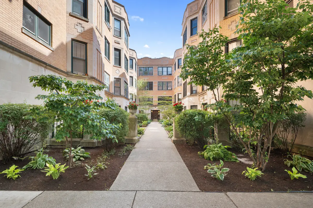 1215 W Granville Avenue #1A, Chicago, IL 60660 - #1