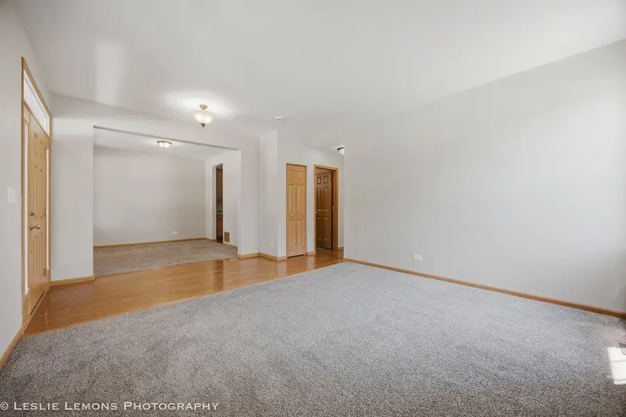 305 Kensington Drive, Oswego, IL 60543 - #2