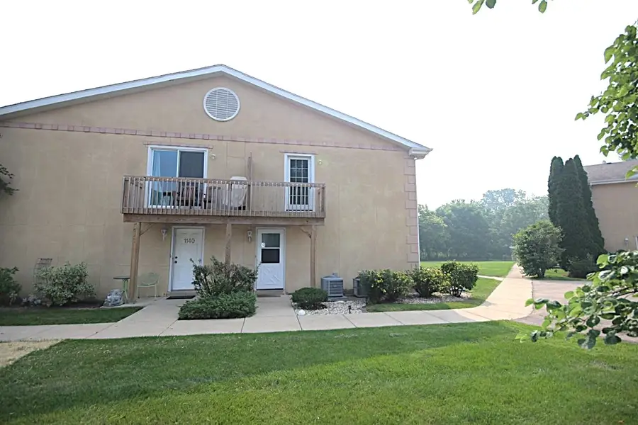 1142 Greenwood Circle, Woodstock, IL 60098 - #2