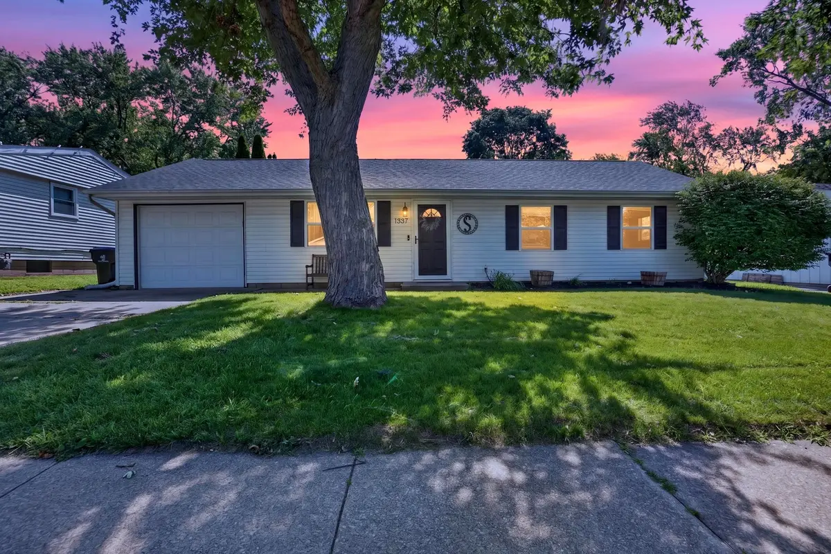1307 Dogwood Lane, Bloomington, IL 61704 - #1