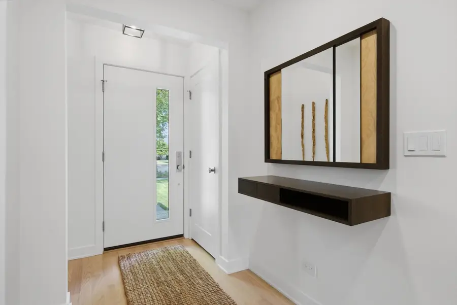 1505 Hoffman Avenue, Park Ridge, IL 60068 - #2