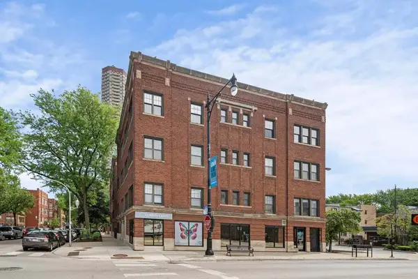 735 W Waveland Avenue #3, Chicago, IL 60613
