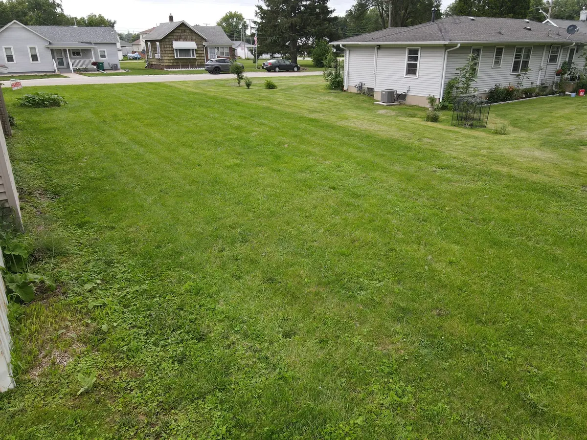 811 Cotton Street, Streator, IL 61364 - #1
