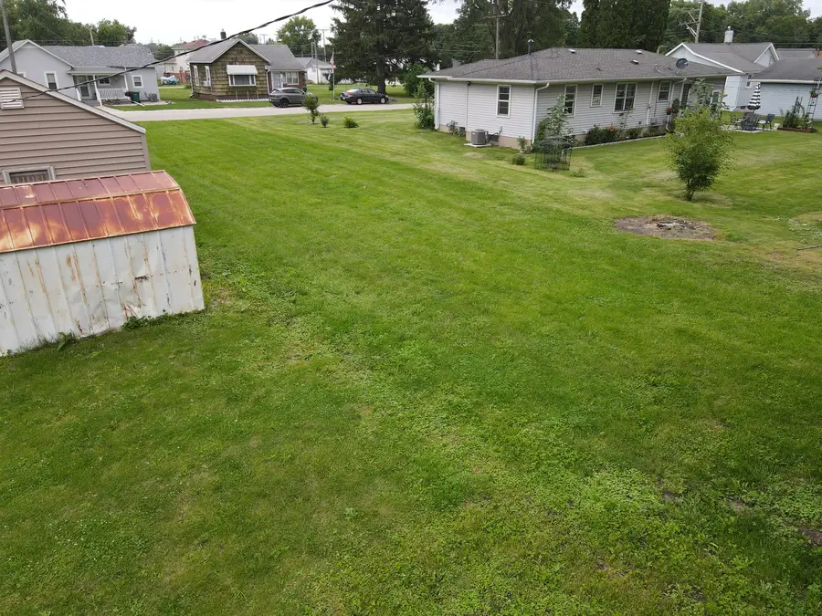 811 Cotton Street, Streator, IL 61364 - #2