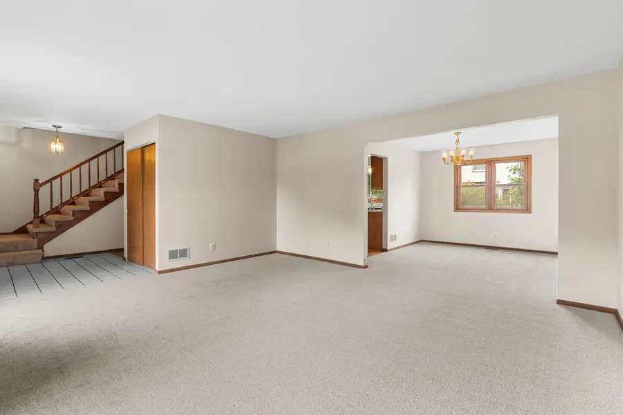 980 Sandalwood Lane, Crystal Lake, IL 60014 - #3