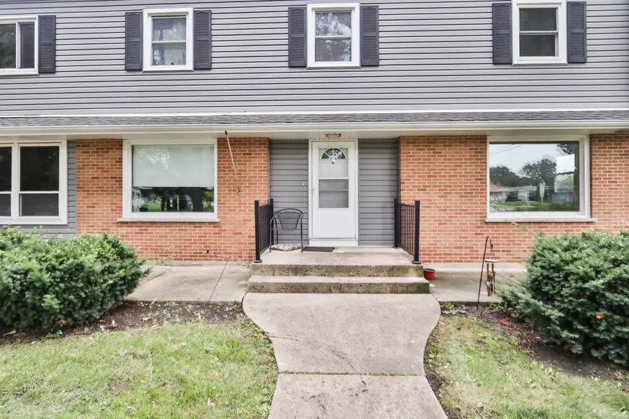 101 N Eastern Avenue, Bartlett, IL 60103 - #2