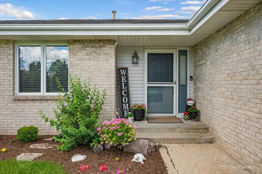 7585 Derby Close, Caledonia, IL 61011 - #3