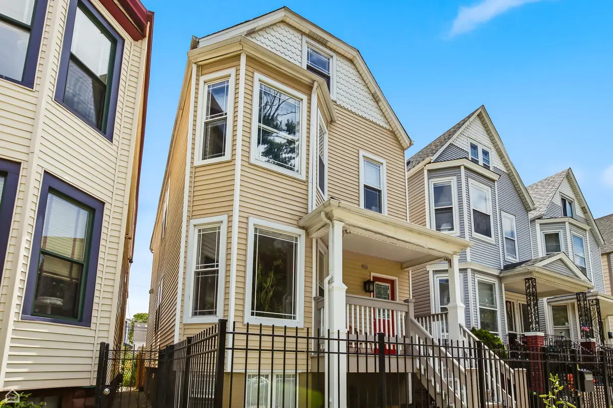 2905 N Dawson Avenue, Chicago, IL 60618 - #1