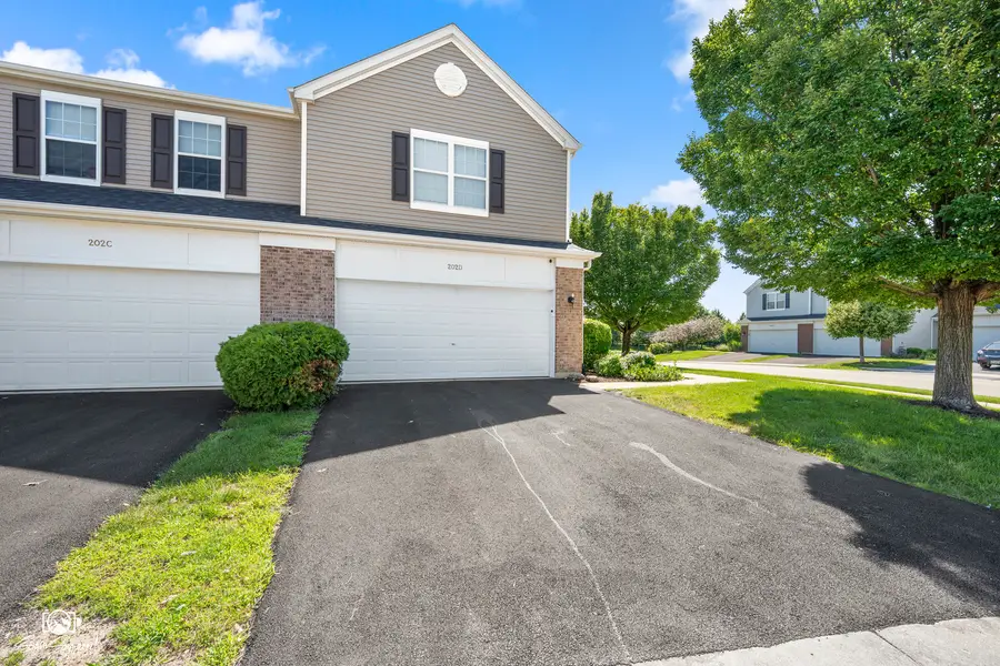 202 Portage Lane #D, Yorkville, IL 60560 - #2