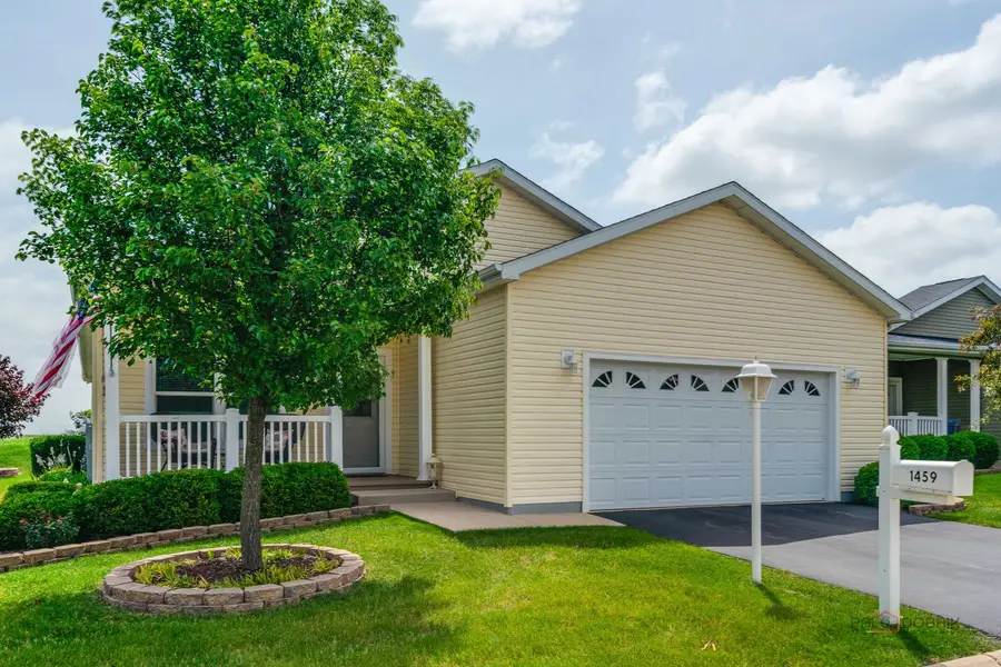 1459 Equestrian Drive, Grayslake, IL 60030 - #2