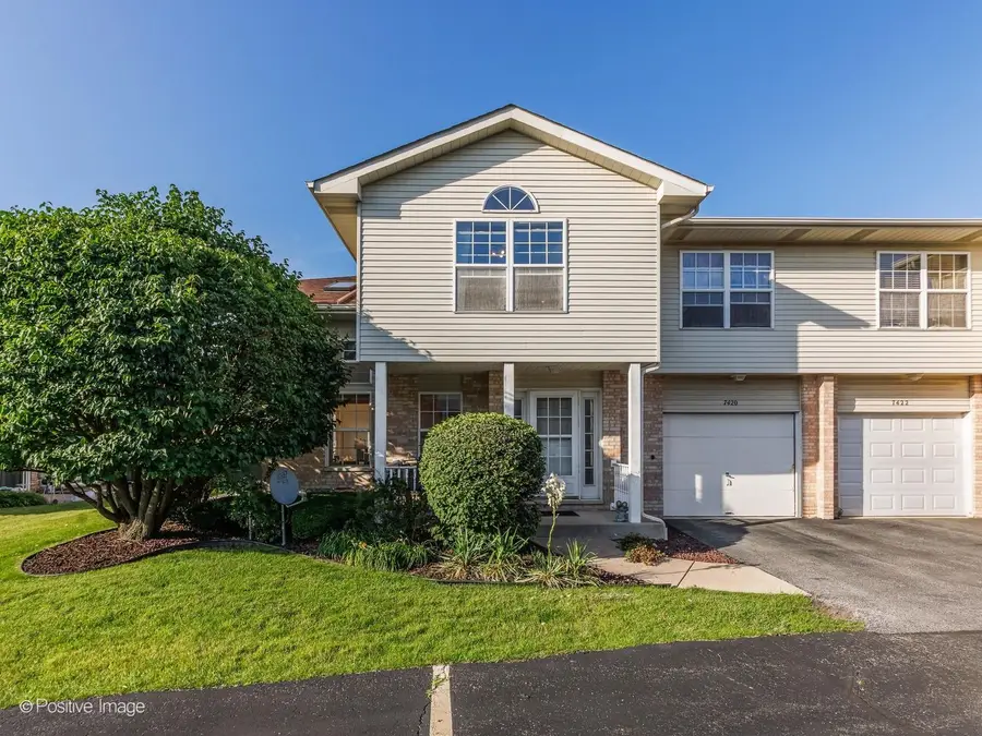 7420 Maple Drive, Justice, IL 60458 - #3