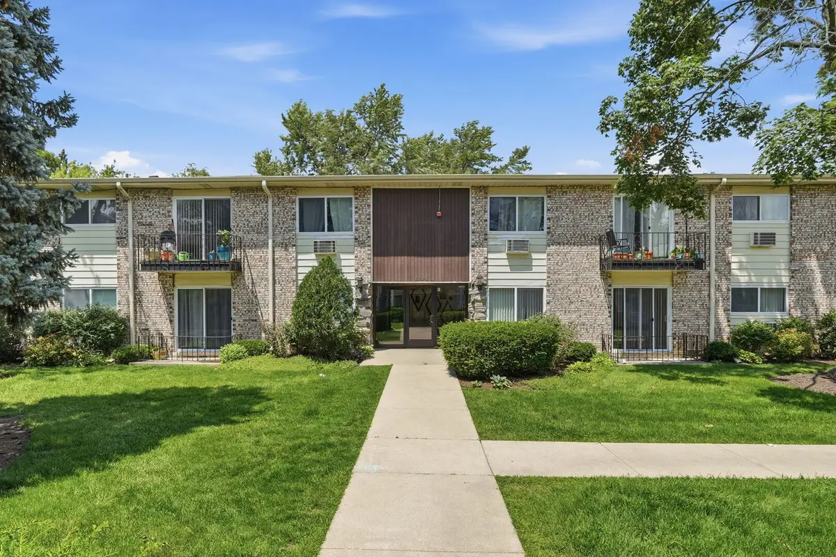 8996 Kennedy Drive #2G, Des Plaines, IL 60016 - #1