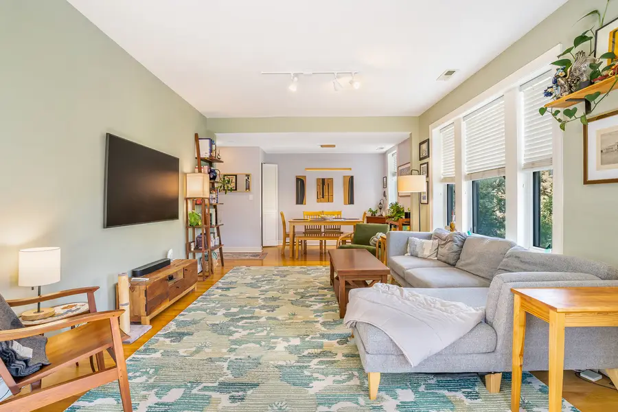 4634 N Albany Avenue #2, Chicago, IL 60625 - #3