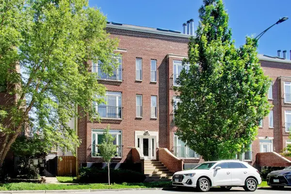 1732 W Diversey Parkway #2W, Chicago, IL 60614