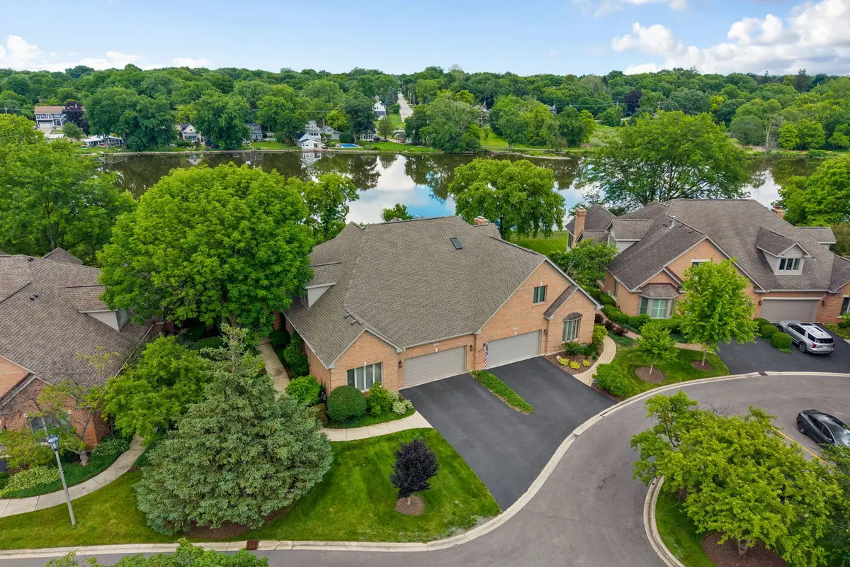 1240 Willowgate Lane, Saint Charles, IL 60174 - #1
