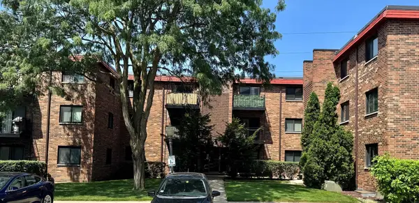 1787 W Algonquin Road #2A, Mount Prospect, IL 60056