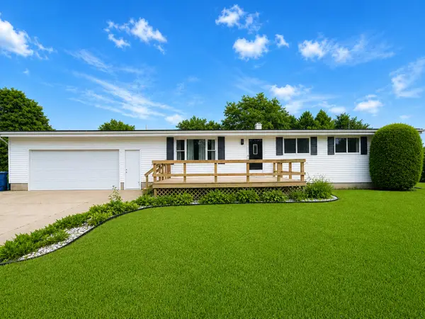 3 Chapel Court, Andover, IL 61233
