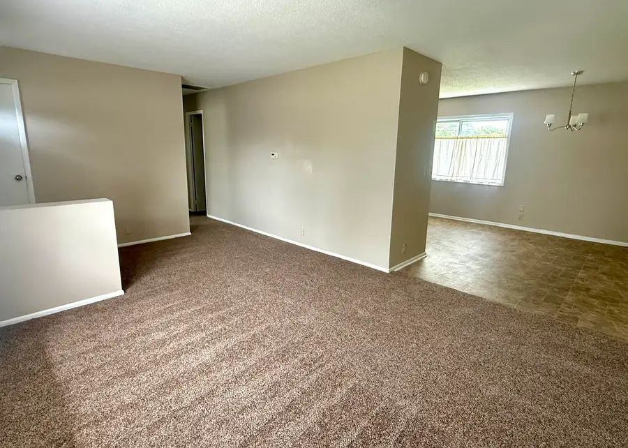 1619 Skyline Drive, Danville, IL 61832 - #2