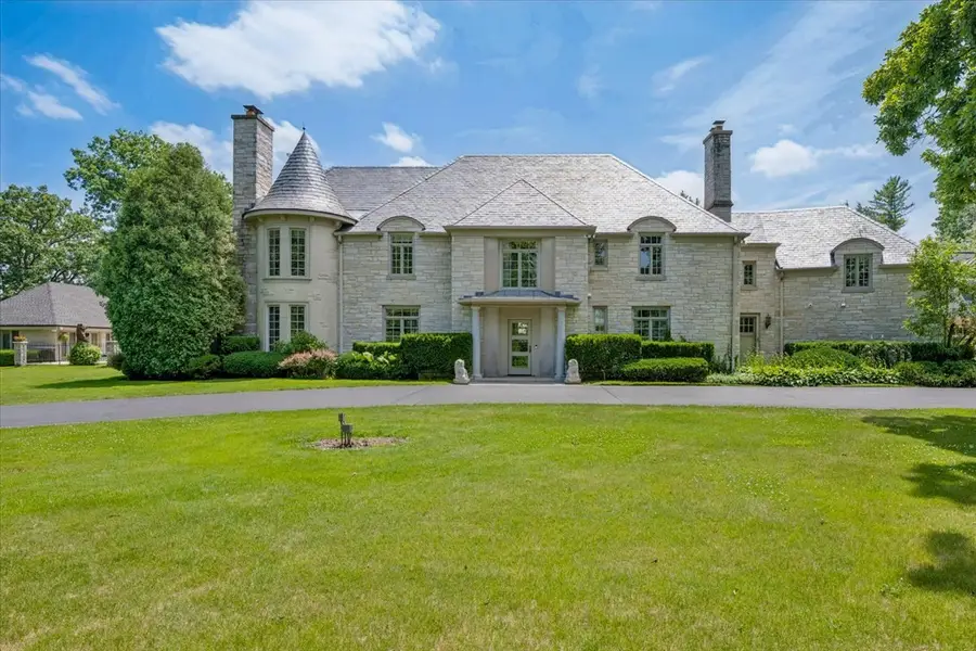 2311 Burr Oak, Northfield, IL 60093 - #2