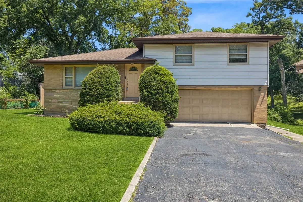 208 Forest Avenue, Willow Springs, IL 60480 - #1