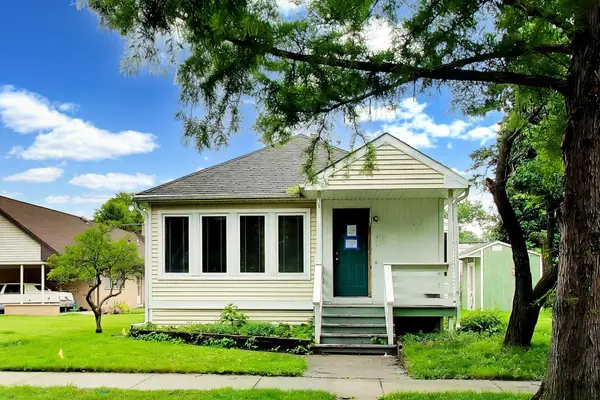 2451 Maple Street, River Grove, IL 60171