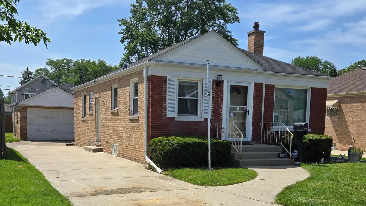 7642 N Osceola Avenue, Niles, IL 60714 - #1