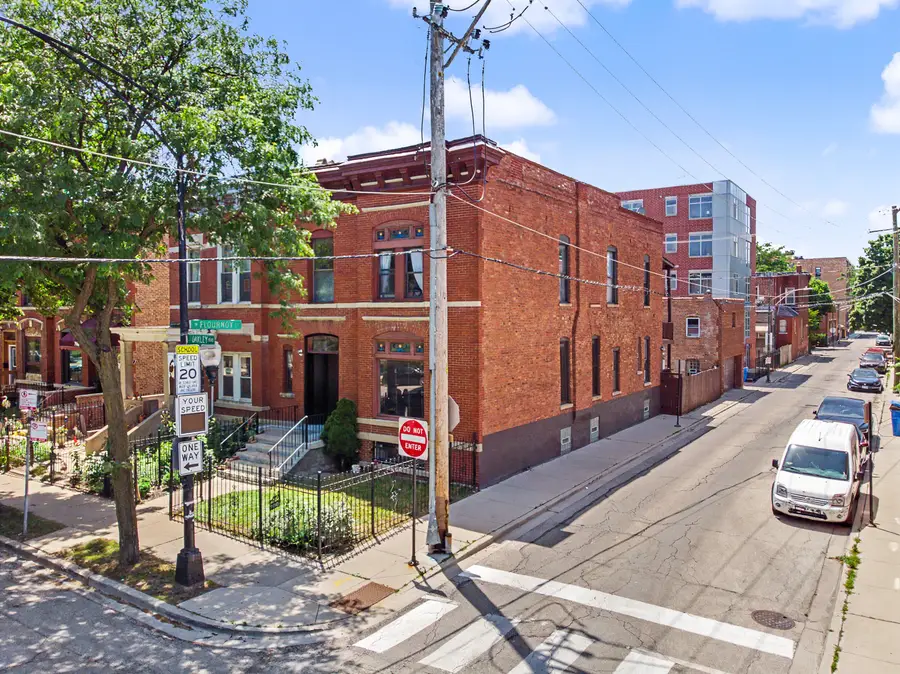 700 S Oakley Boulevard, Chicago, IL 60612 - #2