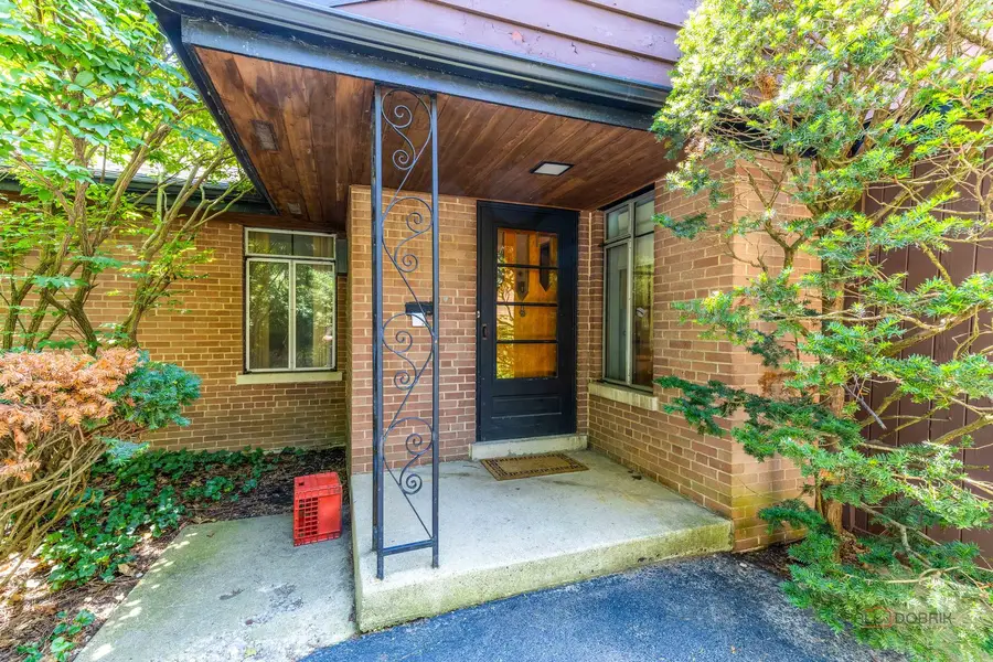 9320 Forestview Road, Evanston, IL 60203 - #3