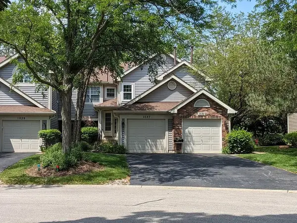 1037 Rockport Drive #1037, Carol Stream, IL 60188