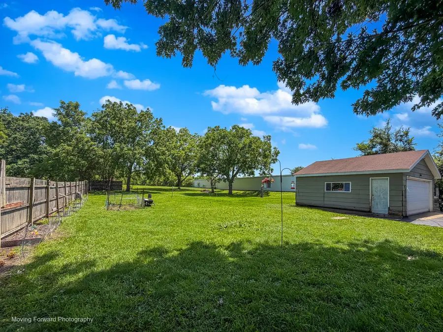 7S201 N Eola Road, Aurora, IL 60504 - #3