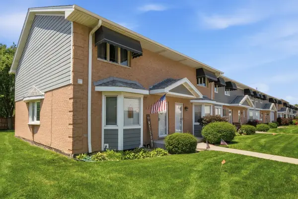2550 W 112th Street #N, Chicago, IL 60655