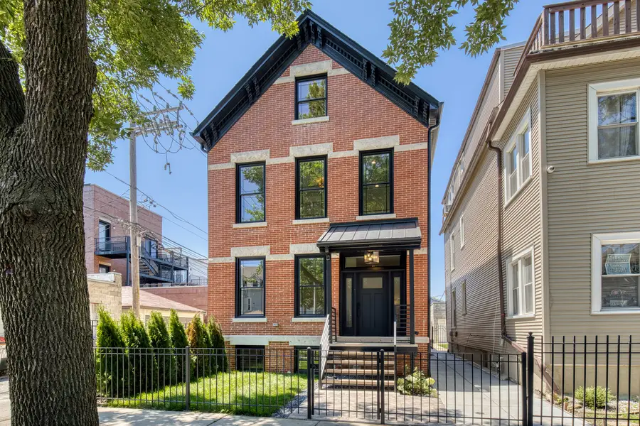 3414 N Hamilton Avenue, Chicago, IL 60618 - #2