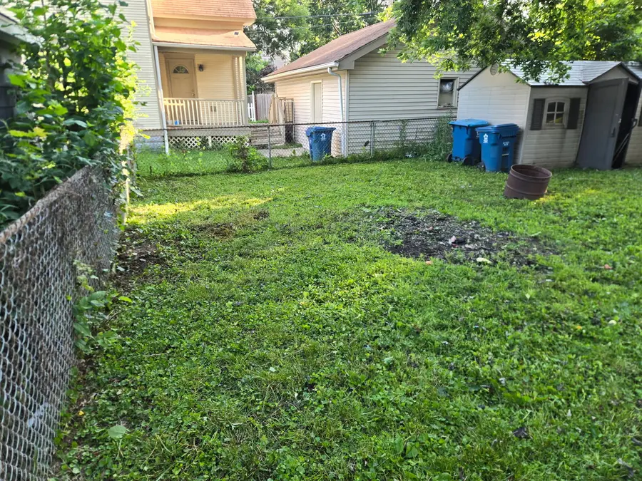 381 Spruce Street, Aurora, IL 60506 - #2