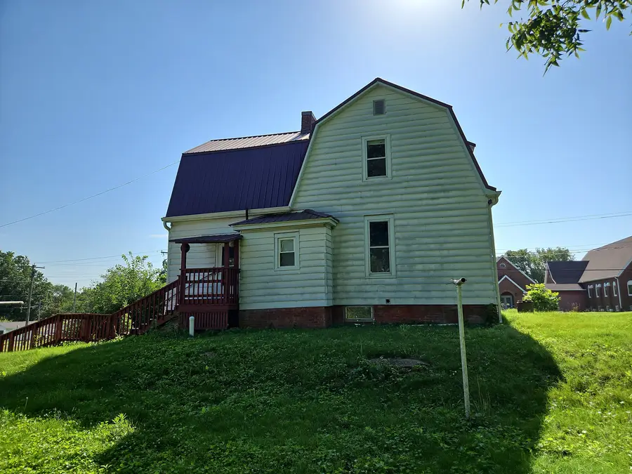 307 N 1st Street, Enfield, IL 62835 - #3