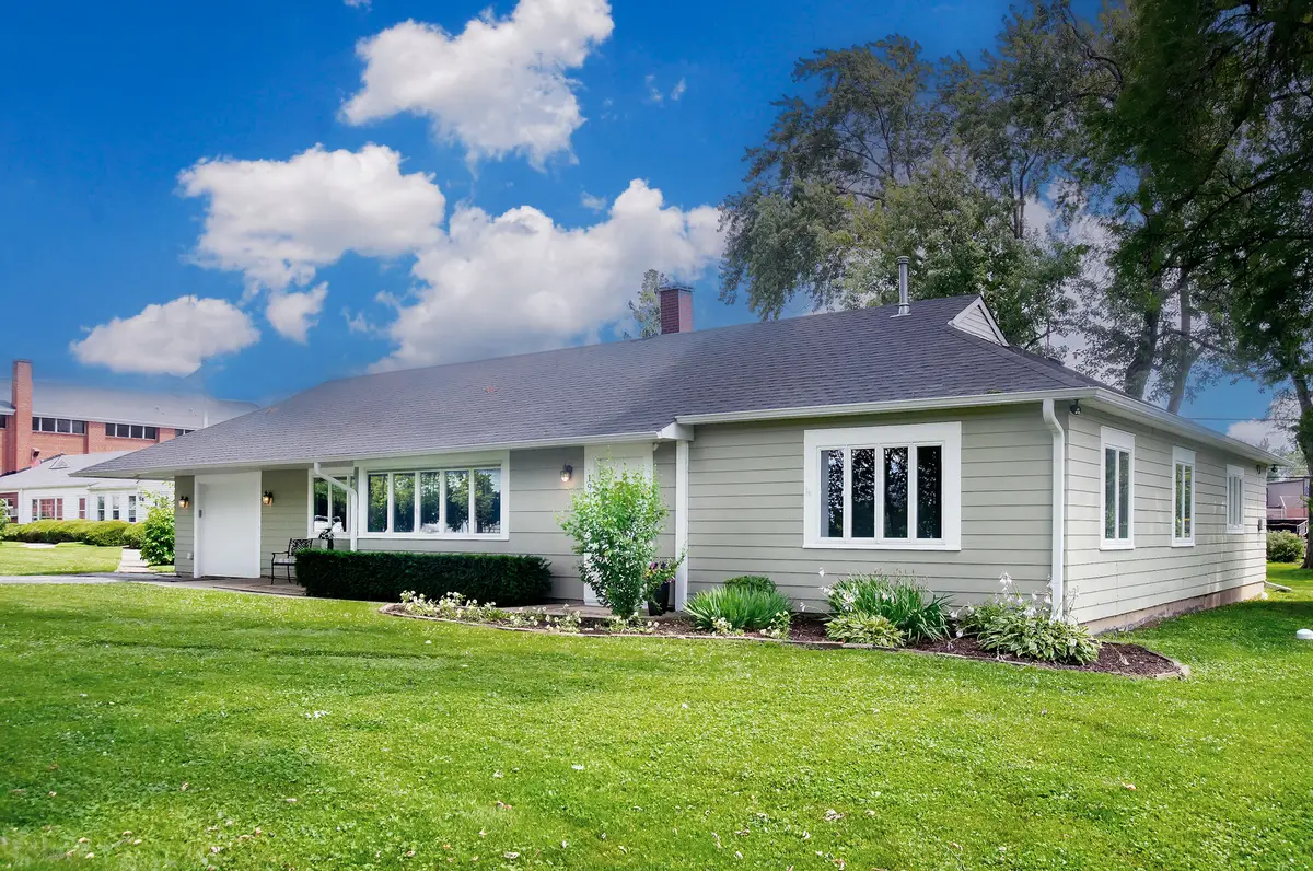 1903 W 58th Place, La Grange Highlands, IL 60525 - #1