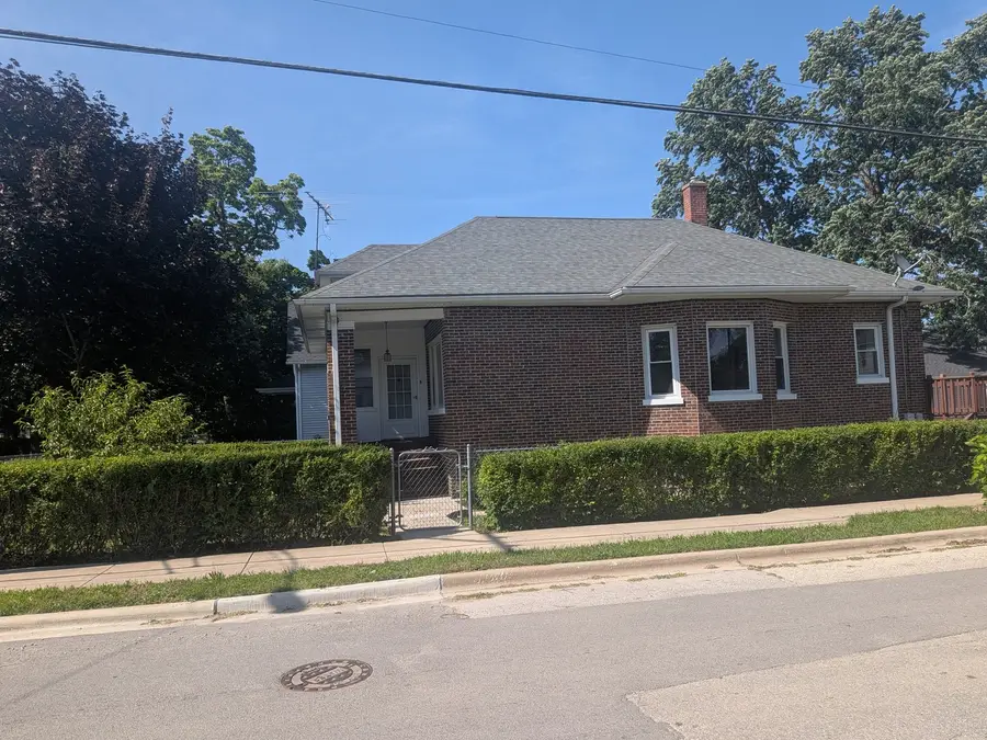 1000 Vine Street, Joliet, IL 60435 - #2