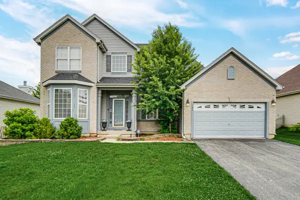 184 Fox Bend Circle, Bolingbrook, IL 60440
