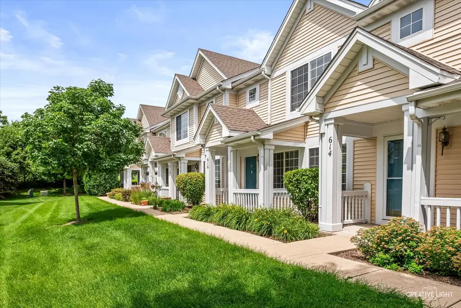 616 Lincoln Station Drive, Oswego, IL 60543 - #2