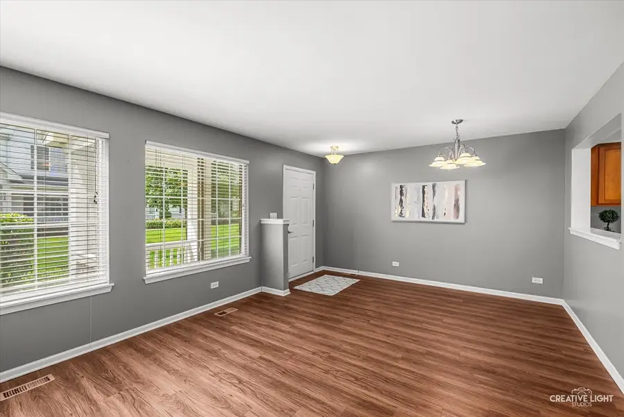 616 Lincoln Station Drive, Oswego, IL 60543 - #3