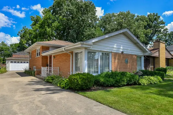 1401 Brophy Avenue, Park Ridge, IL 60068