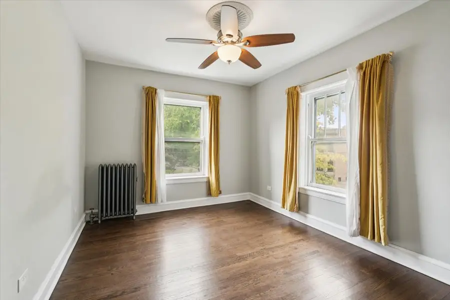 3804 N Hamilton Avenue #2N, Chicago, IL 60618 - #2