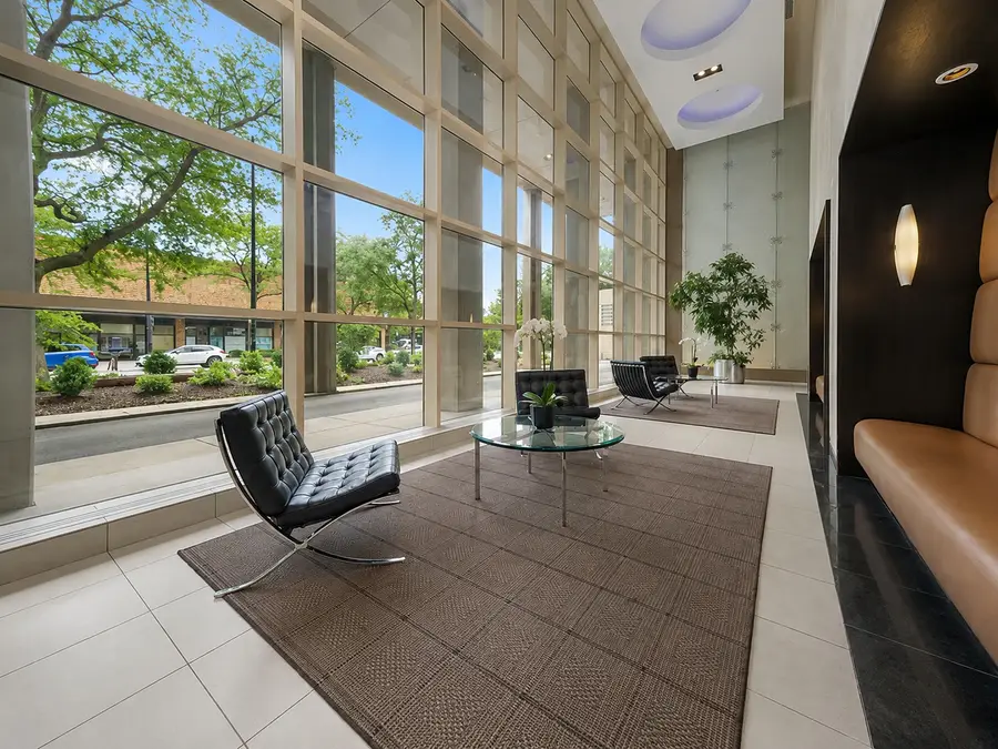 Address Withheld By Seller, Chicago, IL 60640 - #2