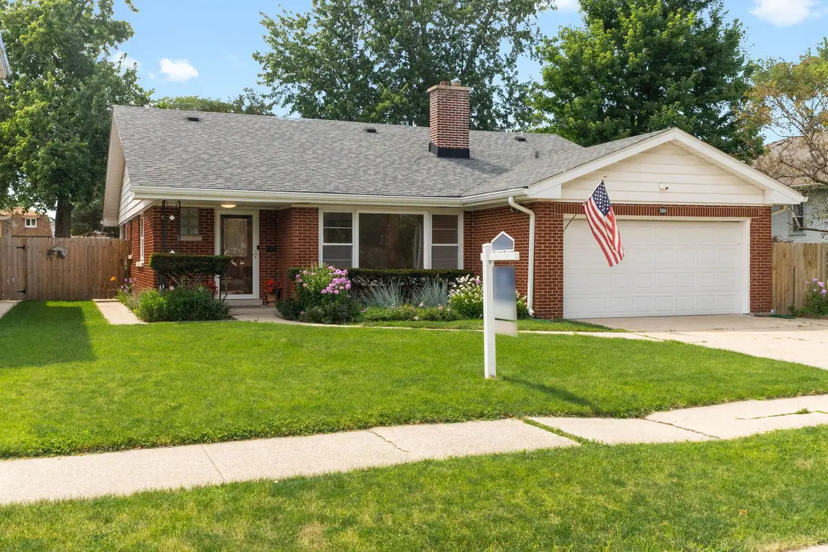 3326 Prairie Avenue, Brookfield, IL 60513 - #1