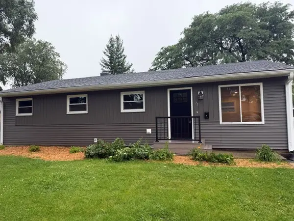75 Cambridge Lane, Glendale Heights, IL 60139